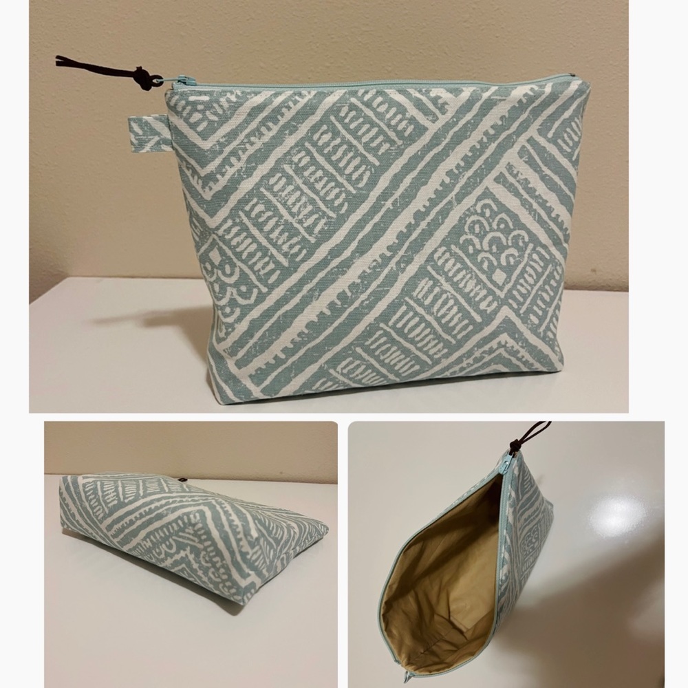 Large size makeup bag